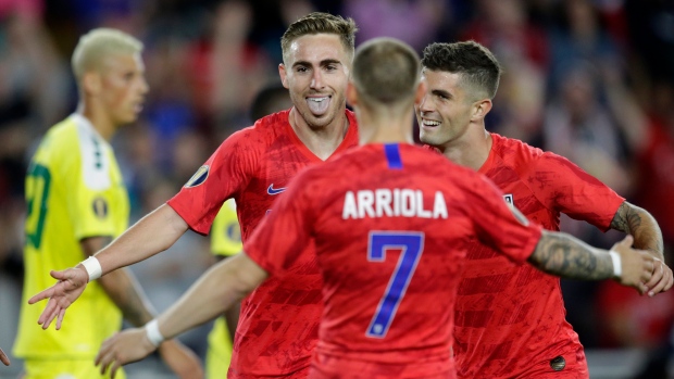 Tyler Boyd, USA celebrate