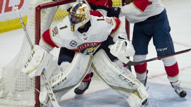 Roberto Luongo, The Canadian Press Roberto Luongo