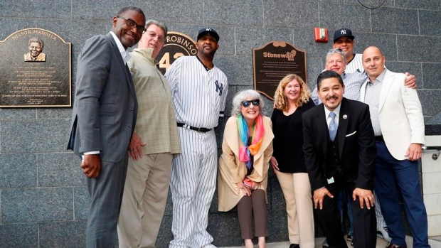 Yankees Stonewall plaque