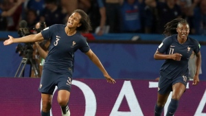 Renard returns to France squad