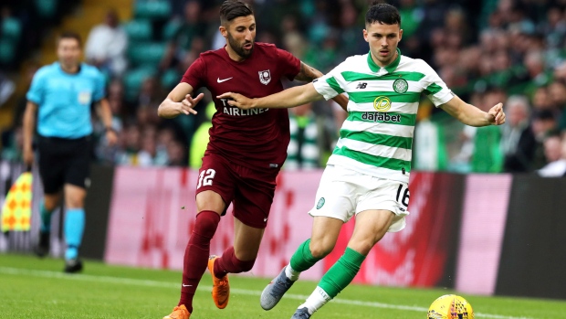 FK Sarajevo's Benjamin Tatar and Celtic's Lewis Morgan