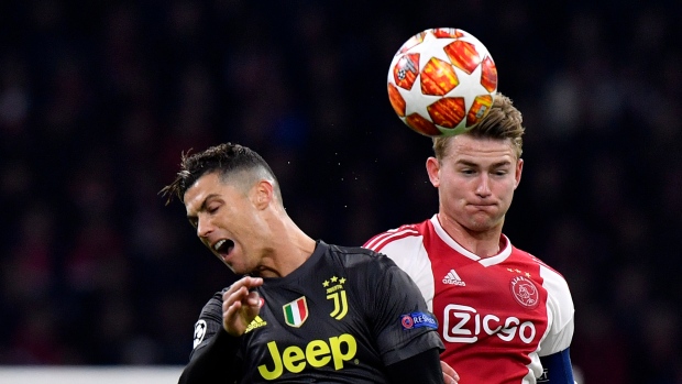 Cristiano Ronaldo, Matthijs de Ligt, The Canadian Press Cristiano Ronaldo, Matthijs de Ligt