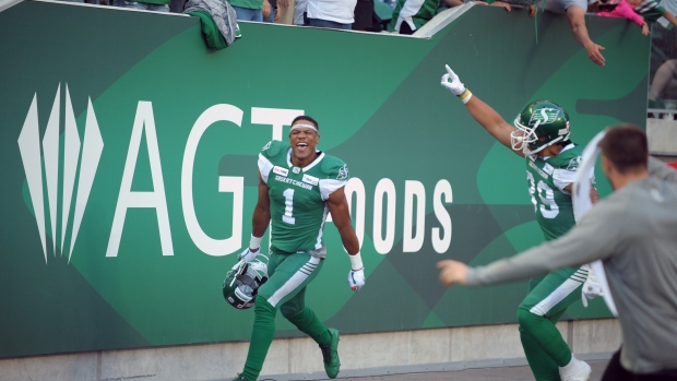 Redblacks sign American WR Evans to one-year deal