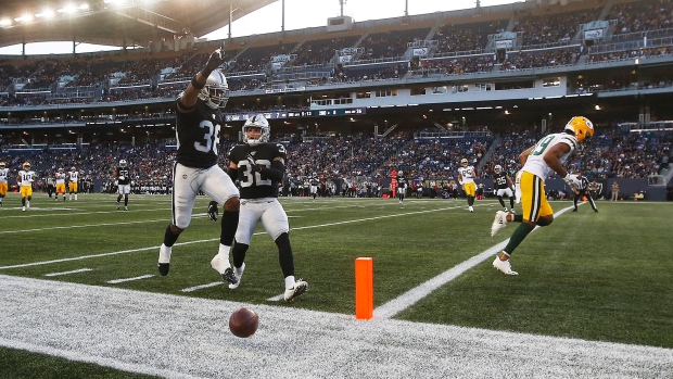 Keisean Nixon Celebrates 