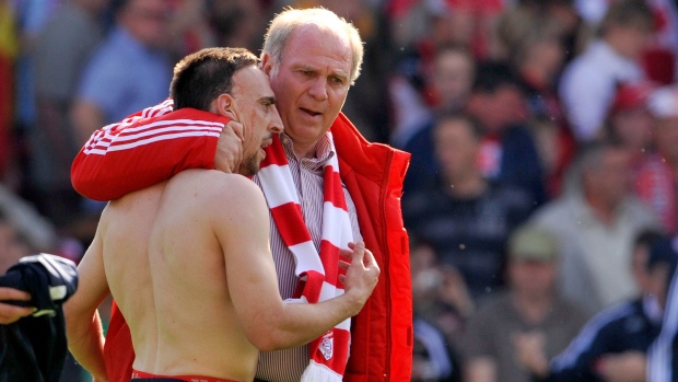 Uli Hoeness, right, embraces player Franck Ribery