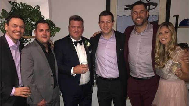 Duthie On O Dog S Wedding And His Stay At The Comfort Inn Tsn Ca