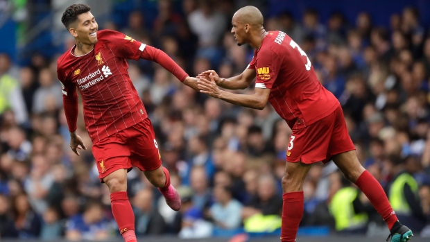 Roberto Firmino Fabinho celebrate