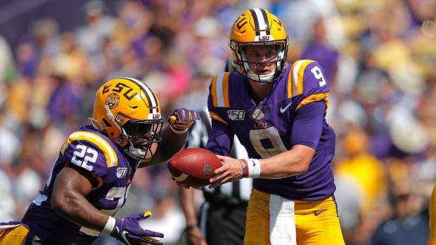 Joe Burrow and Clyde Edwards-Helaire