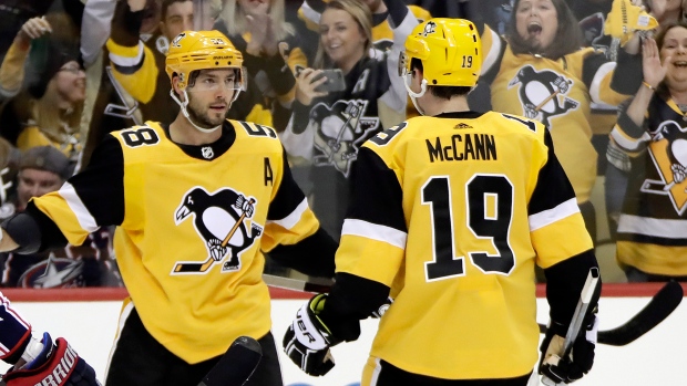 pittsburgh penguins yellow jersey