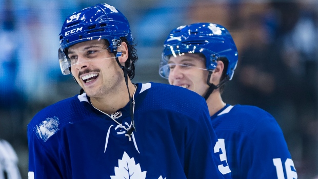 Maple Leafs' Auston Matthews nets hat trick as Lightning falter