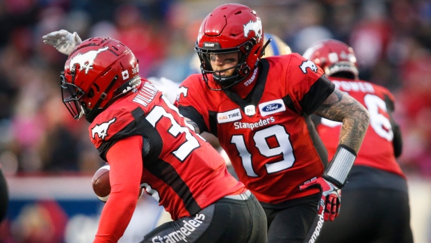Terry Williams, Bo Levi Mitchell , The Canadian Press Terry Williams, Bo Levi Mitchell