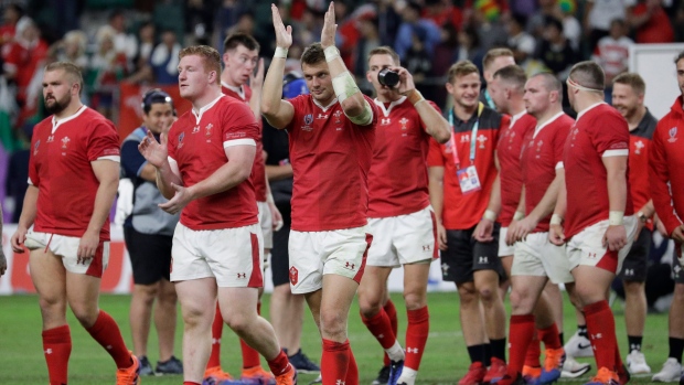 Wales rugby players celebrate