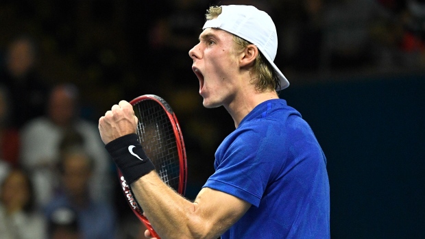 Canadian Denis Shapovalov upsets Fabio Fognini TSN