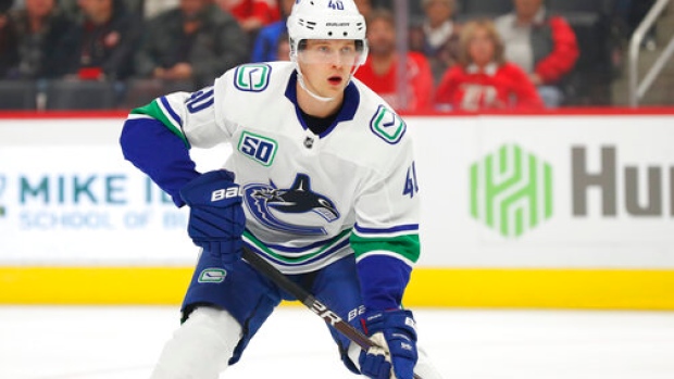 Elias Pettersson Canucks 