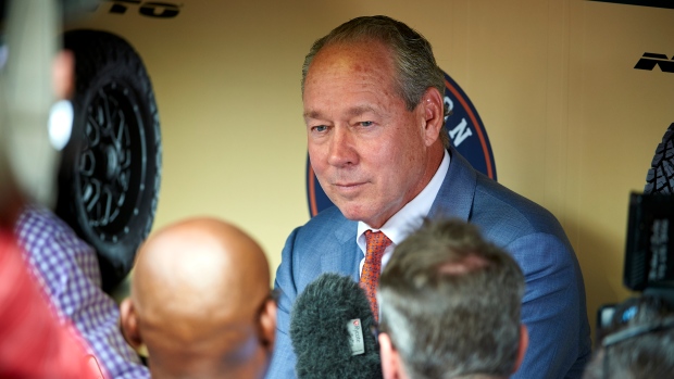 Houston Astros owner Jim Crane expects to hire new manager by Feb. 3
