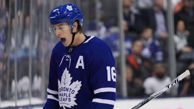 Marner's point streak reaches 21 games as Maple Leafs rout Kings