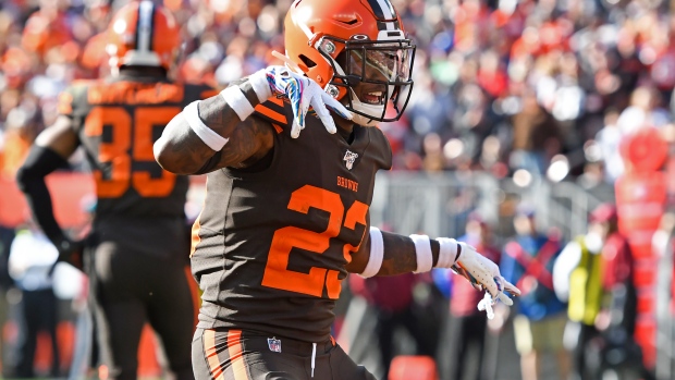 Safety Damarious Randall Returns To Practice With The Struggling
