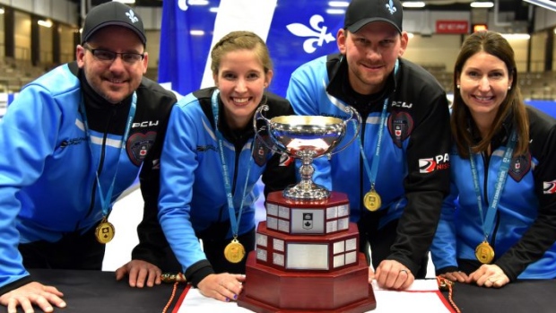 Jean-Sébastien Roy, vice-skip Amélie Blais, second Dan deWaard and lead Brenda Nichols, Curling Canada/Valérie Simard Jean-Sébastien Roy, vice-skip Amélie Blais, second Dan deWaard and lead Brenda Nichols
