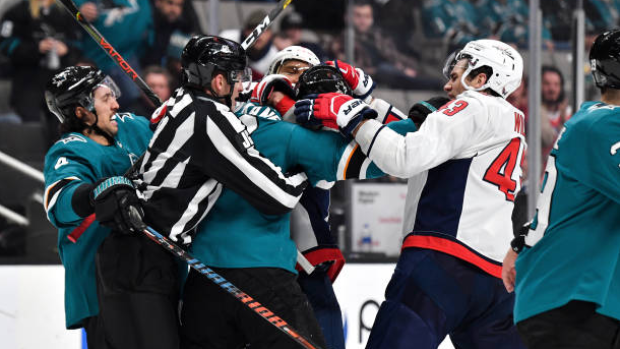 Tom Wilson grabs Evander Kane