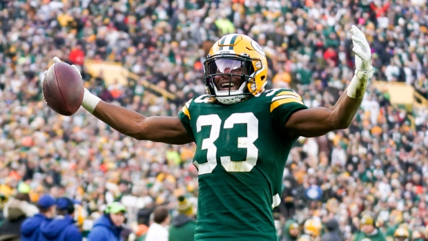 aaron jones green bay packers jersey