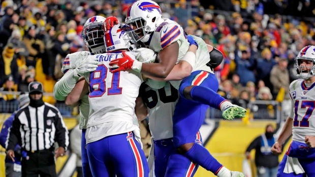 Buffalo Bills celebrate, The Canadian Press Buffalo Bills celebrate