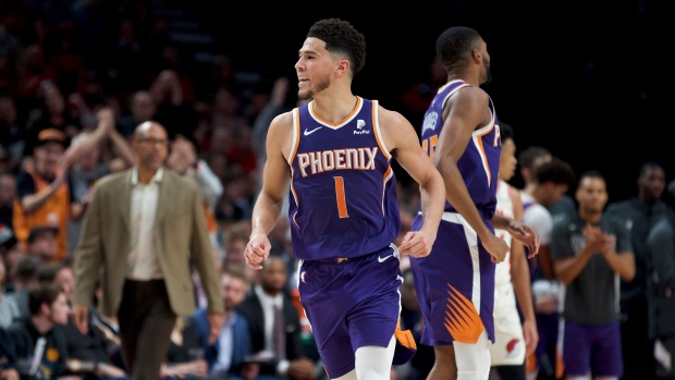 NBA news: Phoenix Suns star Kelly Oubre blows kisses to Portland crowd  after huge shot