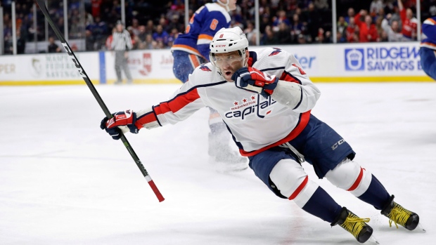 Capitals' Alex Ovechkin scores 700th career goal, becoming eighth