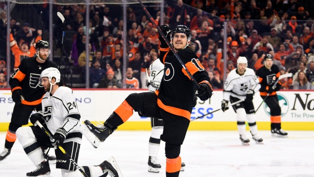 Flyers win fourth straight, Kevin Hayes gets All-Star nod, Travis