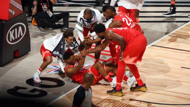 All-Stars help Kyle Lowry up, Getty Images All-Stars help Kyle Lowry up