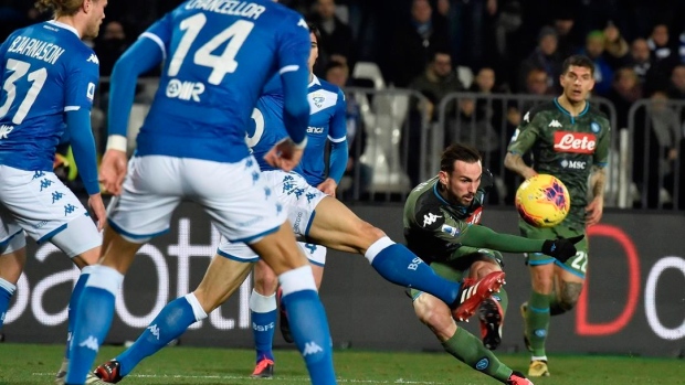 Before facing Barcelona, Napoli wins at Brescia 2-1 Article Image 0
