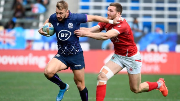 Tom Brown Isaac Kaay, Kevork Djansezian/Getty Images Tom Brown Isaac Kaay