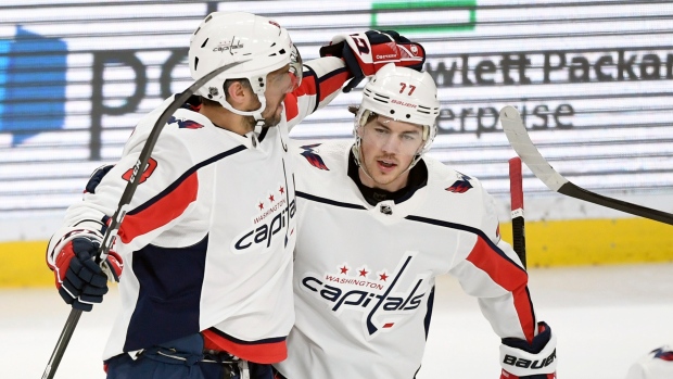 tj oshie college jersey