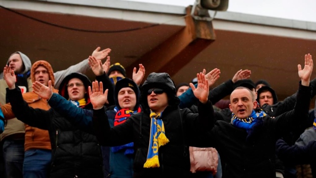 Fans in Belarus, The Canadian Press Fans in Belarus