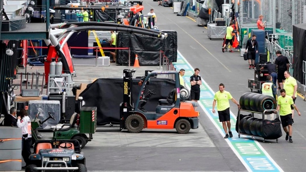 F1 pit lane, The Canadian Press F1 pit lane