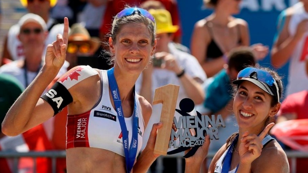 Sarah Pavan (left) and Melissa Humana-Paredes, The Canadian Press Sarah Pavan (left) and Melissa Humana-Paredes