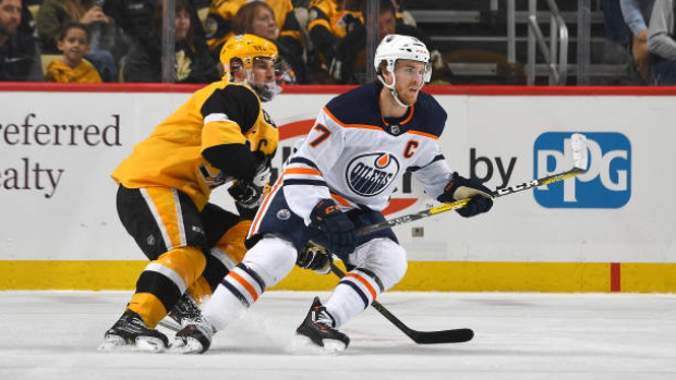 Sidney Crosby and Connor McDavid, Getty Images Sidney Crosby and Connor McDavid