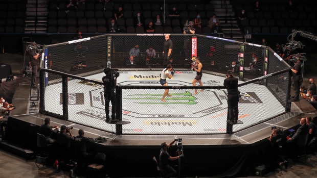 UFC 249 Octagon, The Canadian Press UFC 249 Octagon