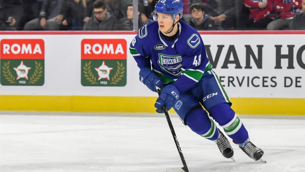 Olli Juolevi Canucks Utica Olli Juolevi Canucks Utica