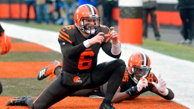 Baker Mayfield and David Njoku