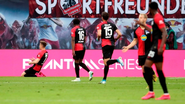 Hertha Berlin Scores Late To Hold Leipzig Tsn Ca