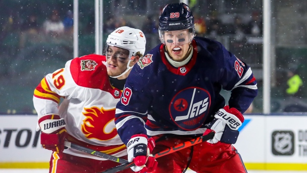 Calgary Flames drop Heritage Classic to Winnipeg Jets in overtime