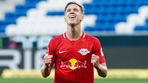 Olmo re-ups with Leipzig through 2027