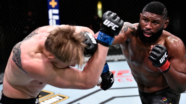 Curtis Blaydes punches Alexander Volkov, Chris Unger/Zuffa LLC Curtis Blaydes punches Alexander Volkov
