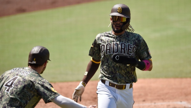 Fernando Tatis' stellar catch, Manny Machado HR lift San Diego Padres over  Houston Astros 