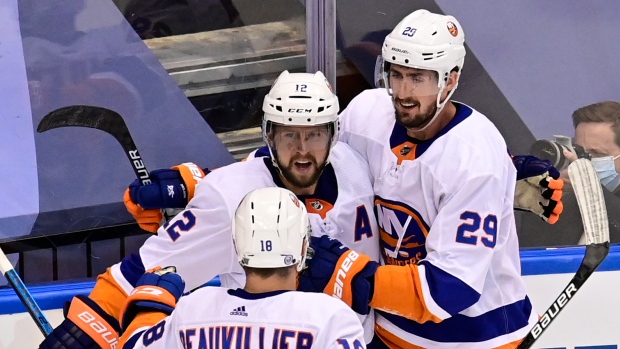 new york islanders number 4