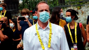Tour de France cleared to continue after Tour director tests positive