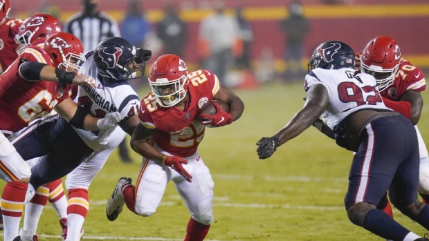 Kansas City Chiefs running back Clyde Edwards-Helaire rushes against Houston Texans
