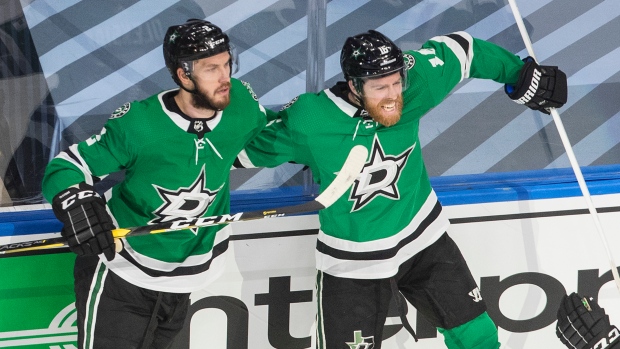 Stars get massive Joe Pavelski injury update ahead of series