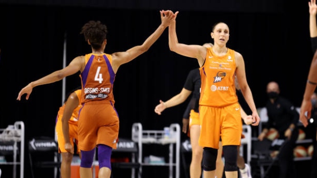 Skylar Diggins-Smith Diana Taurasi