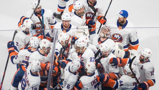 From quarterback to captain; NY Islanders Anders Lee could air it out